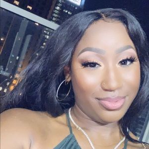 Meet your Posher, Destiny